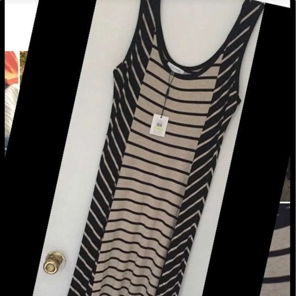 New 🖤 CK Maxi dress Size M Retails $128